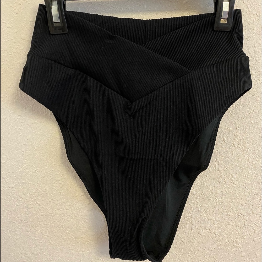 Ribbed Crossover High Cut Cheeky Bikini Bottom